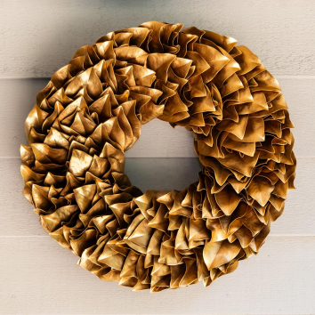Gold Lacquer Wreath
