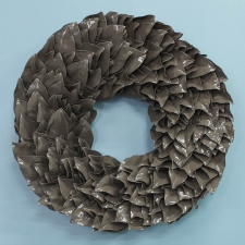 Espresso Lacquer Wreath