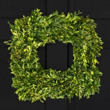 Fresh Square Boxwood Wreath