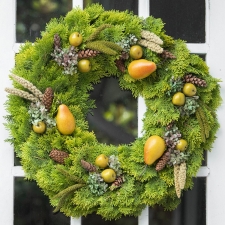 Embellished Cedar Wreath