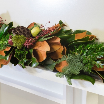Colonial Trimmings Garland