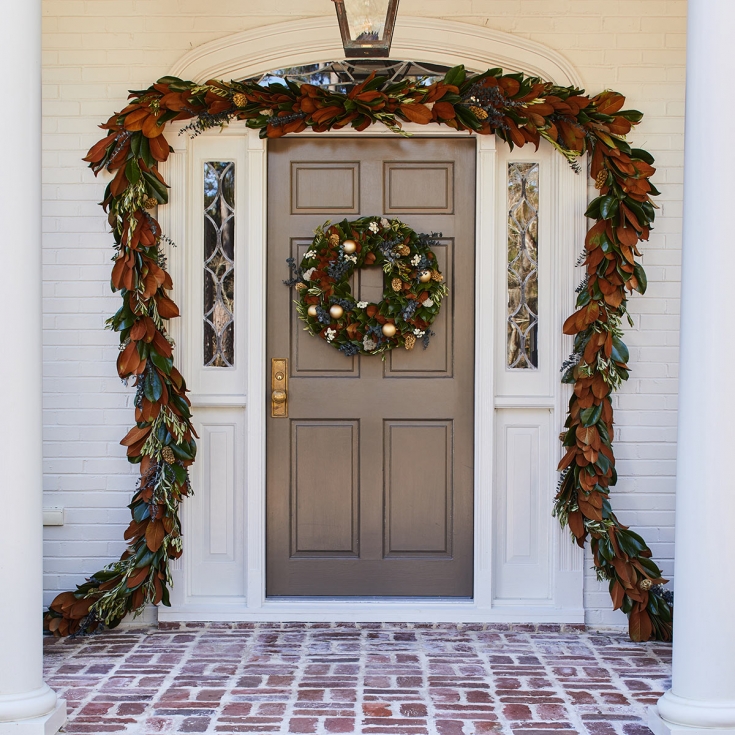 Graceful Garden Garland