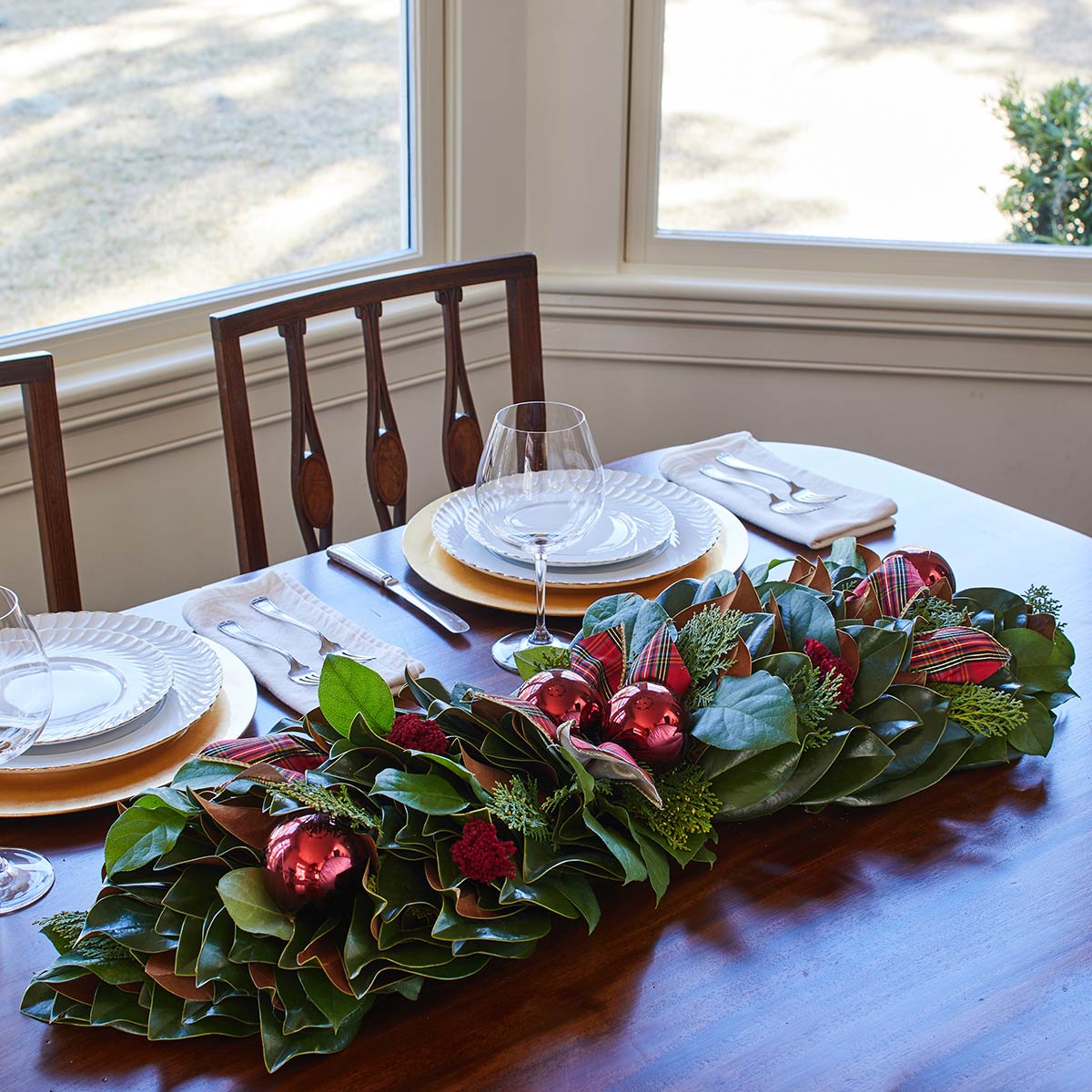 Jingle Bell Blossom Centerpiece