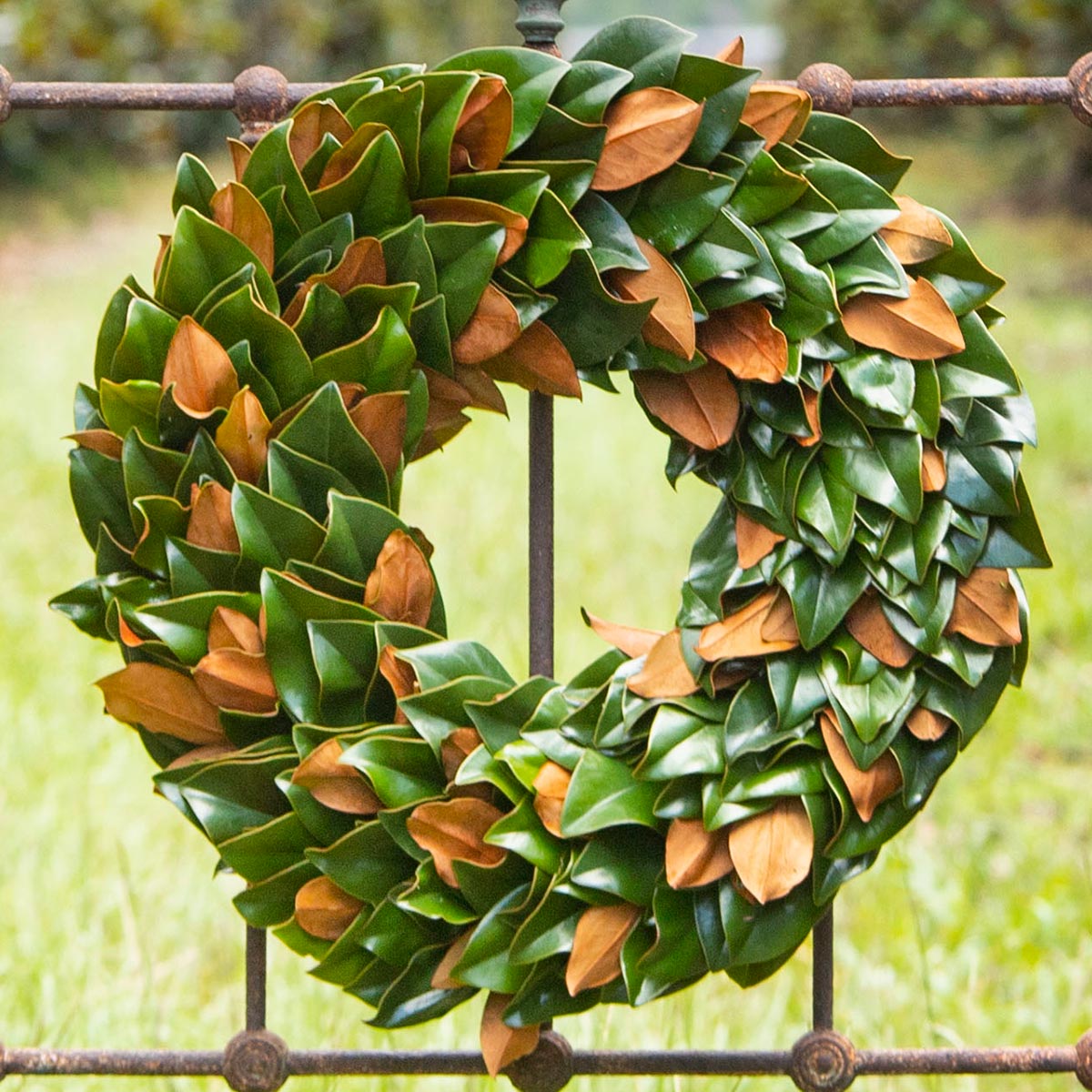 XL MAGNOLIA WREATH~ Large Magnolia Door Decor~ Magnolia Leaf Door Wreath~Rustic Magnolia Wreath~Farmhouse Style Door Decor ~ Rustic Wreath 