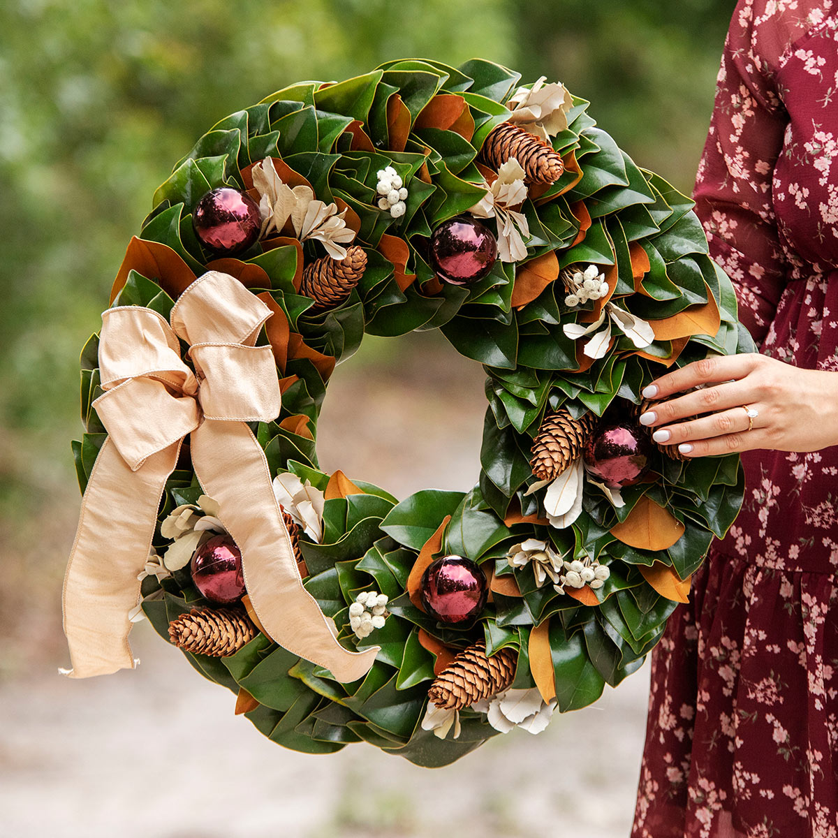 Magnolia Elegance Wreath