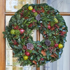 Colonial Trimmings Wreath