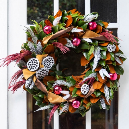 Magnolia Snowfall Wreath