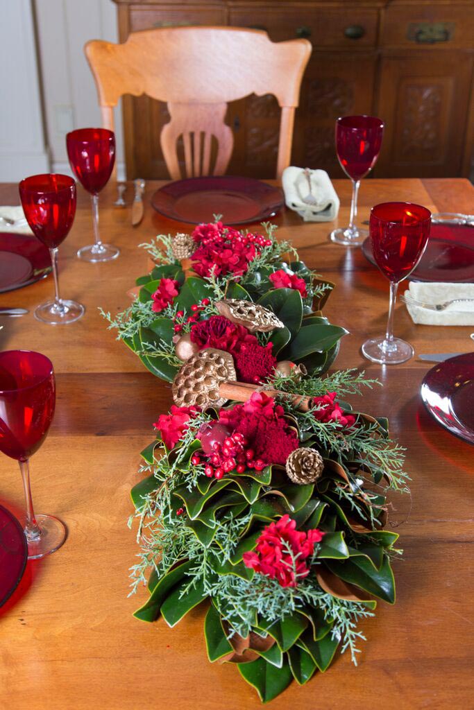Crimson & Gold Centerpiece